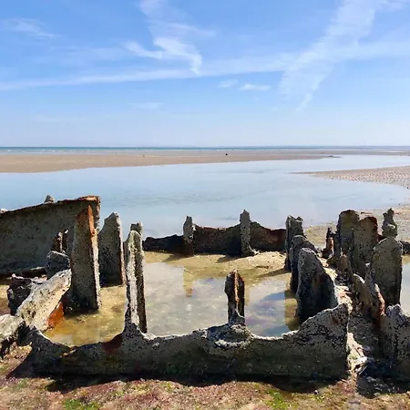 Navy & Co 4* Houesville