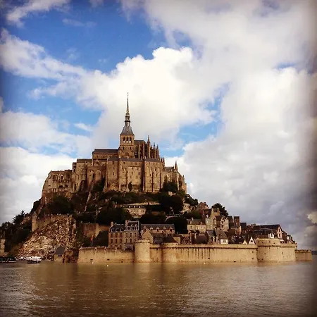 Frühstückspension Navy & Co 4*